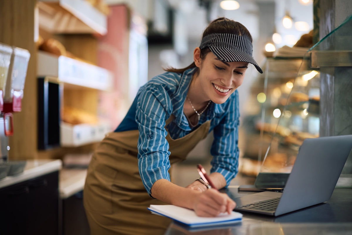 Cómo responder a comentarios y experiencias negativas de tus clientes en tu cafetería o restaurante