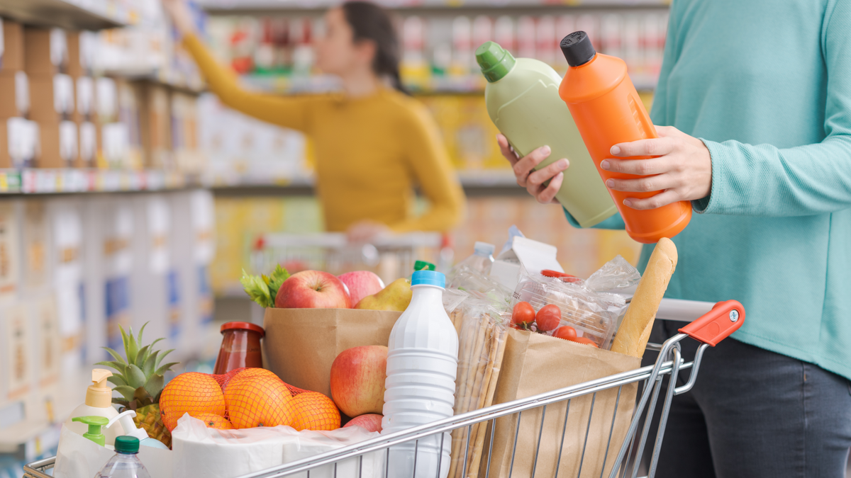 Walmart da un paso firme hacia etiquetas más limpias: elimina decenas de ingredientes artificiales