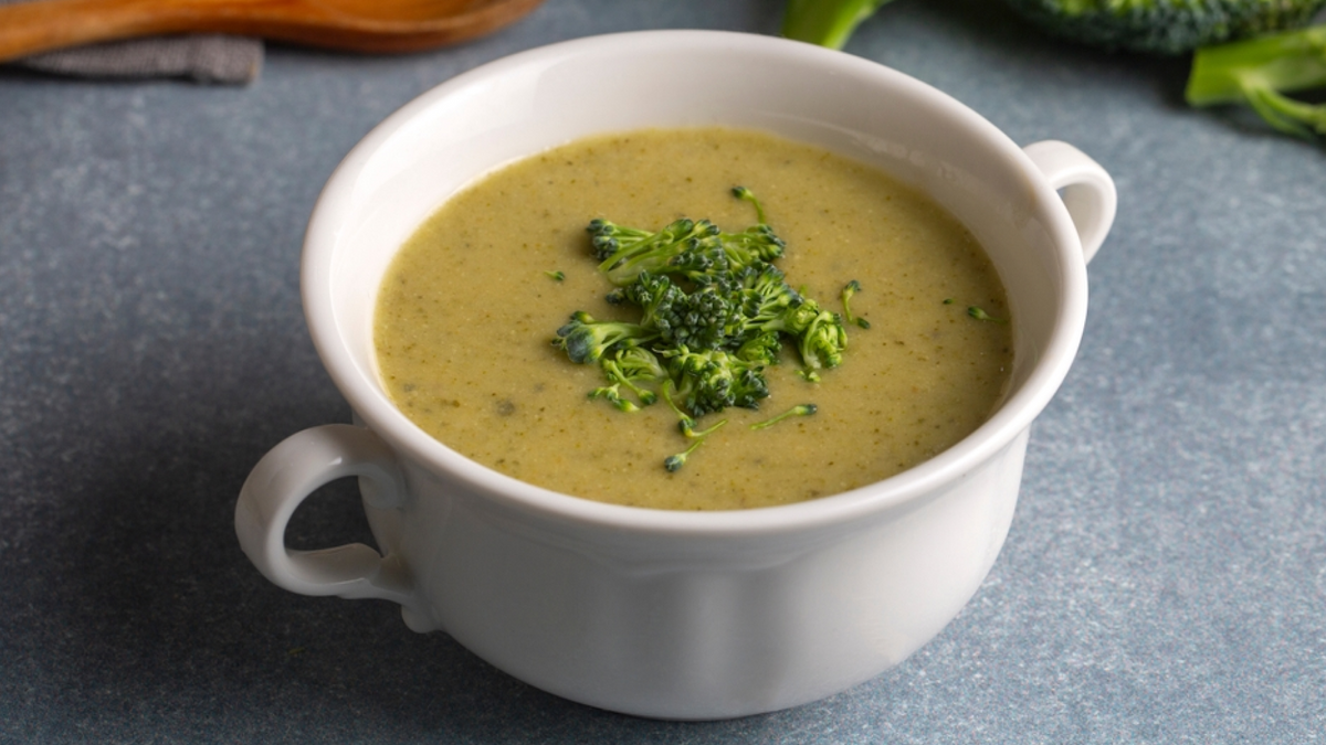 Crema de brócoli asado: una receta reconfortante y llena de sabor