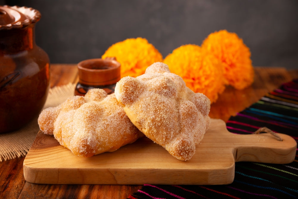 Pan de muerto entre preventa y vitrina cómo planear la producción