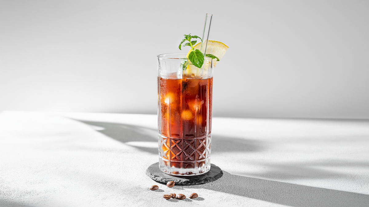 Bebidas con café ideales para tardes de calor